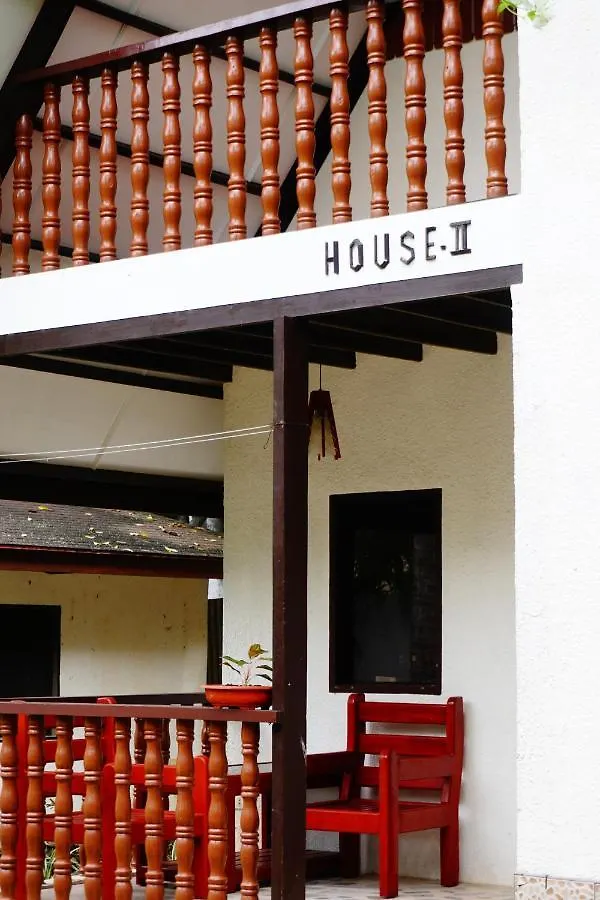 호텔 Flower Garden Resort 팡라오